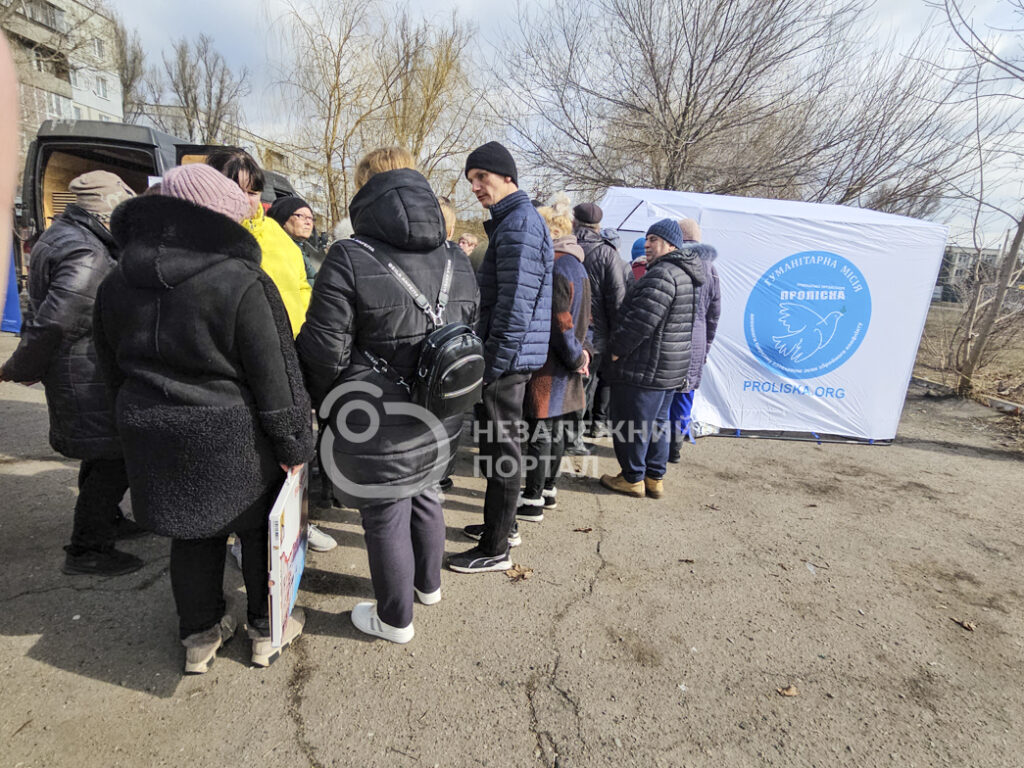 Вибиті шибки, роздача матеріалів: Павлоград оговтується від ракетної атаки