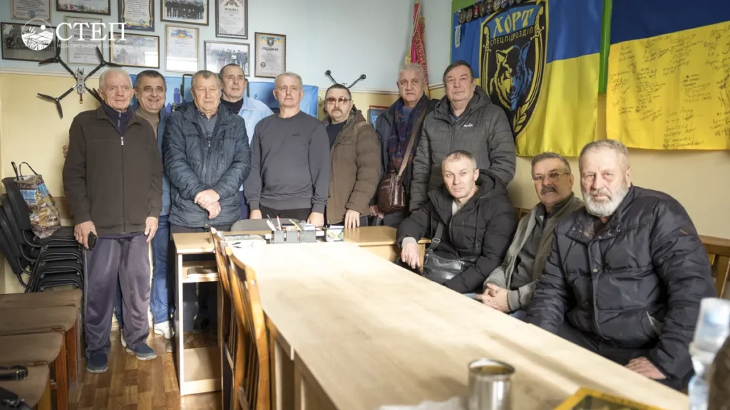 Тихий фронт: як у Павлограді волонтерять колишні шахтарі з «Захисту» (ФОТО, ВІДЕО)