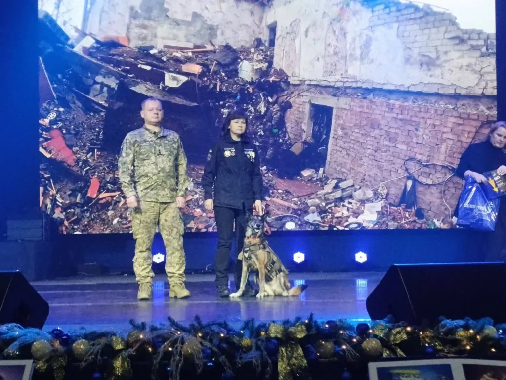 Собака-пошуковець з Павлограда отримала орден «Собака – герой України»