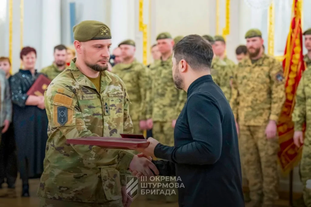 Павлоградець Олександр Хижняк — Герой України!