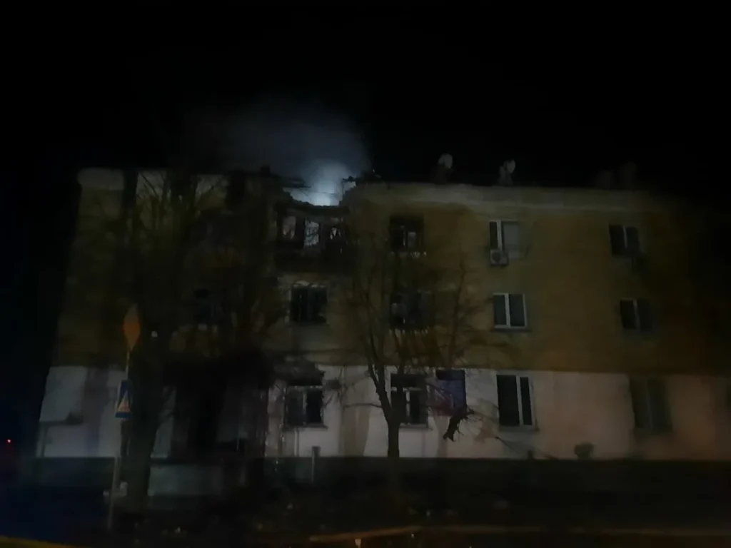 Атака БпЛА: у Шахтарському поранені 9 людей, серед них дитина (ВІДЕО)