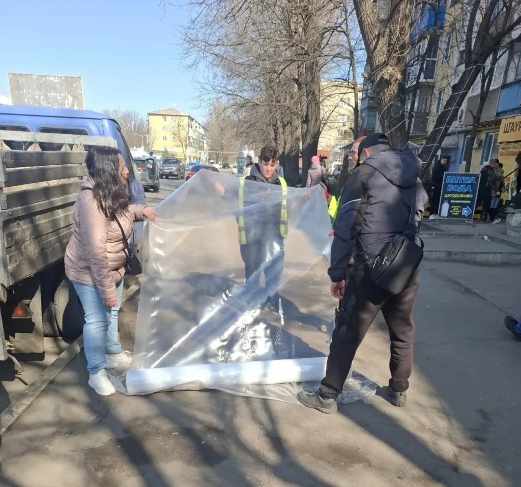 У Шахтарському ліквідовують наслідки влучання БПЛА