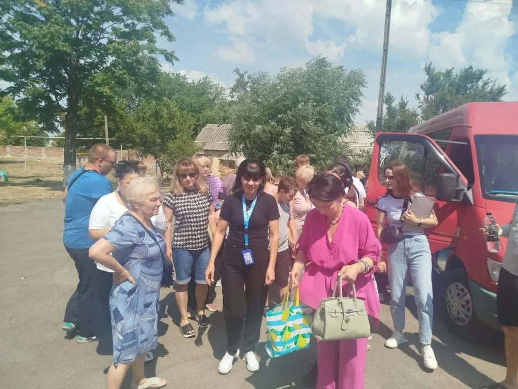 534 евакуйованих за два дні: транзитний центр у Павлограді працює з підвищеним навантаженням