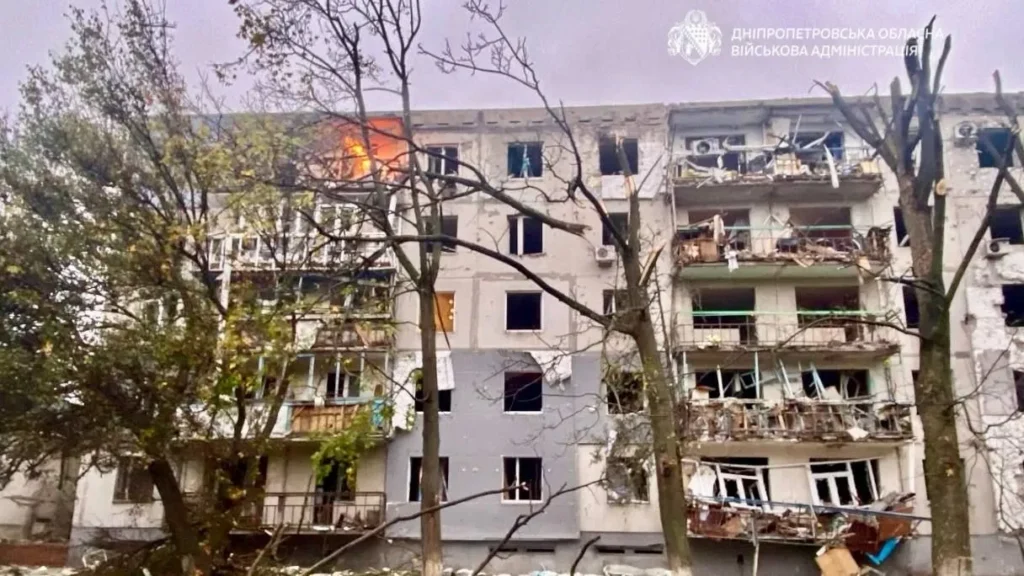 Росіяни атакували Павлоград: троє поранених, серед них дитина